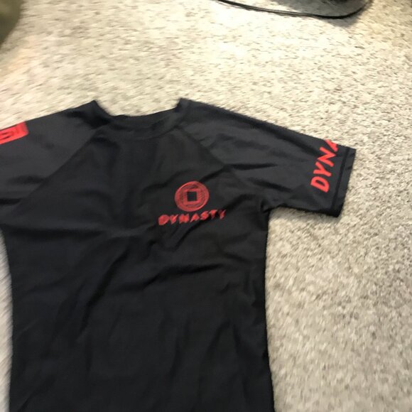 Dynasty MMA Fight Tee Rash Guard - Picture 2 of 4